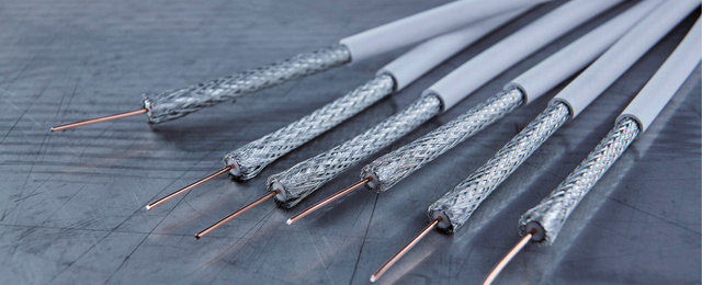 Kabel- und Steckverbinder bei Elektro Hintermeier-Jakob GmbH & Co. KG in Plattling